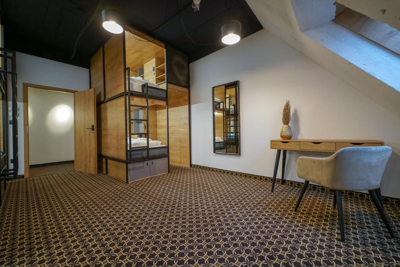 Classic Upper Capsule 90 cm 